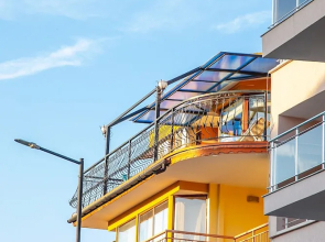 FM Premium 2-BDR Apartment - Top Centre