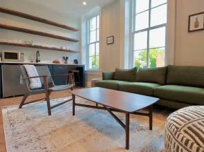 9 Suites at Prince Street Inn