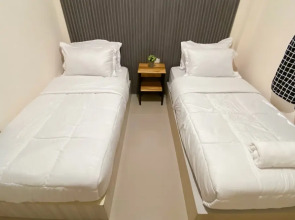 RedDoorz Syariah near RS Awal Bros Panam Pekanbaru