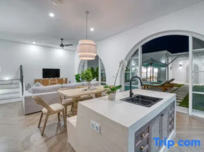 Taluna Villa: Brand-New 3BR in Cemagi-Canggu - A Luxury Private Villa By Balinest Villas