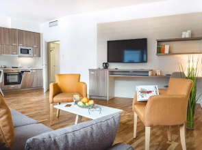 Oliver Apartments | contactless check-in