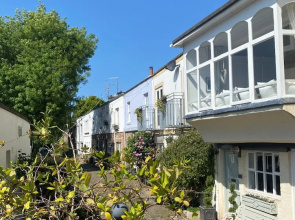 Prime Location- Detached Clifton Home With Parking