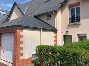 Maison pour 6 personnes avec garage et jardin