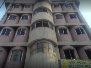 Goroomgo Welcome Palace Patna