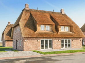 Nice Home in Dagebüll With 3 Bedrooms, Sauna and Wifi