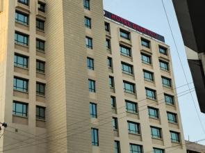 Hotel Daaysco Oley Allo