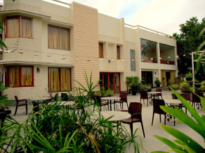 Hotel Villa Highnest - Sriperumbudur