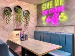 Premier Inn Glasgow City - George Square