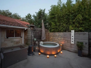 Maison chaleureuse avec jacuzzi