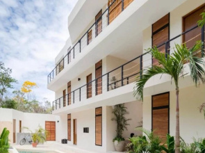 Beautiful Apartment In La Veleta