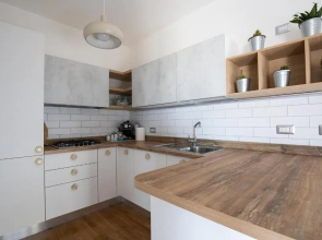Bay View Apartment