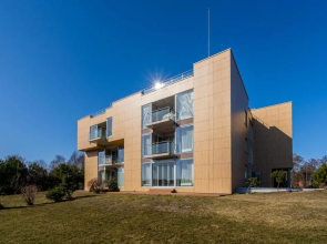 Liuks Ajerų apartamentai 82 kv Beachfront