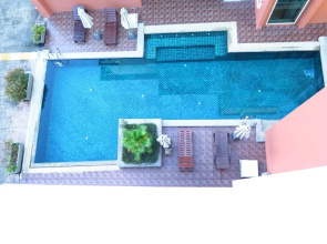 6-18 - 3 Bdr Spacious Penthouse With Shared Pool