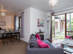 Thomas Street Apartments