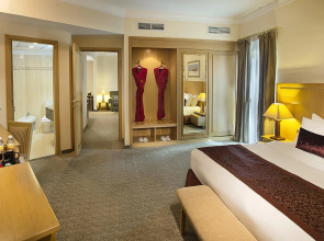 City Seasons Hotel Dubai Airport