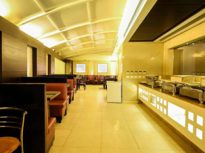 The Prime Balaji Deluxe @ New Delhi Railway Station