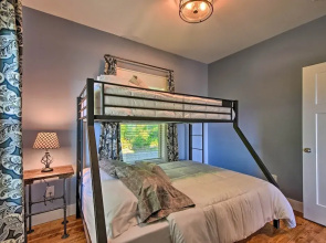 Hiawassee Home w/ Views < 1 Mi to Lake Chatuge