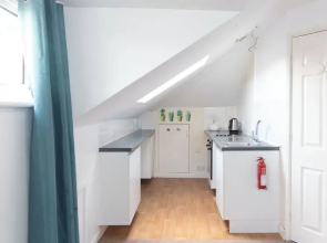 Thornbury Guest House Room 7