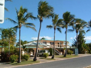 Palm View Holiday Apartments