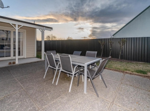 Relax on Rata, Cottage 1