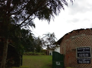 Maasai Backpackers Home