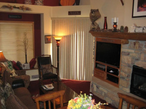 Mammoth Greens Condos by Mammoth Reservation Bureau