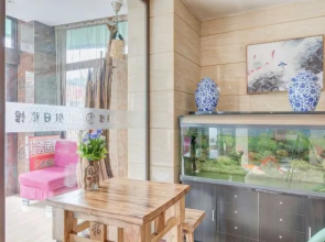 Qicai Holiday Hostel(七彩假日宾馆(哈尔滨东北林业大学中医药大学店))