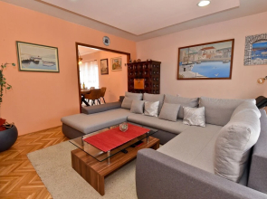 Family Home Agava