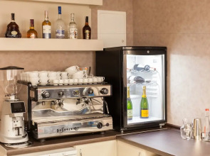 Отель West Park