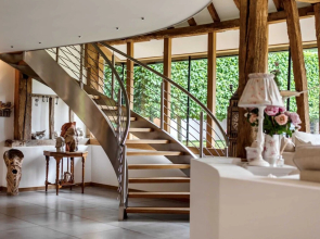 Entire Luxury Home and Garden Canterbury