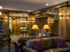 The Lodge at Mountaineer Square, A Vail Resorts Property