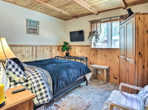 Charming Big Bear Cabin w/ Gas Grill