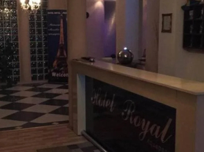 Royal Hotel