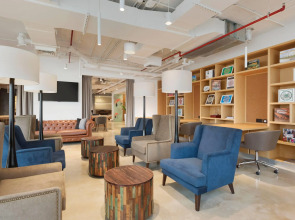 Отель TRYP by Wyndham Dubai