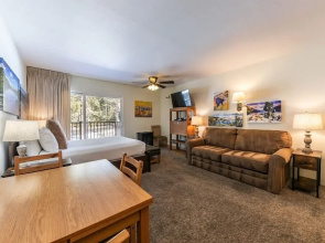 212 Bldg B 1 Bedroom Condo