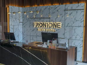 Front One King Hotel Tuban