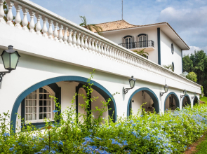 San Raphael Country Hotel