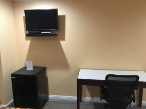 Executive Suites Inn