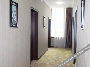 Tianli Business Hotel(如家华驿精选酒店（广元市东坝利州广场店）)