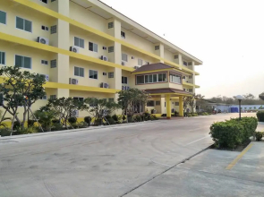 Lor Hon Tai Place