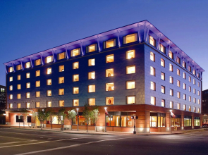 Hilton Garden Inn Portland Downtown Waterfront