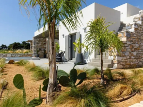 Villa Nerida -island Living Paros-