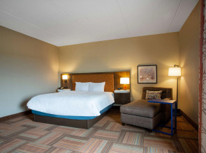 Hampton Inn Watertown