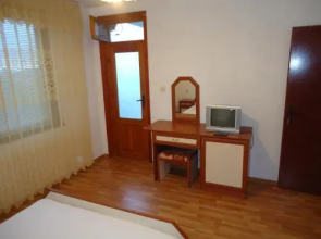 Petrovi Guest House