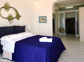 Apartment with 2 Bedrooms in Capri, with Wonderful Sea View And Terrace