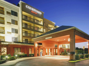Courtyard by Marriott Richmond Chester