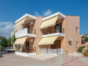 Villa Maria 2