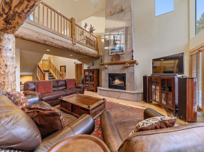 Breckenridge Copper Mountain Getaway, Sleeps 14