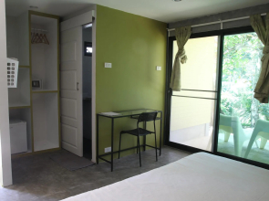 Lazy Republique Villa