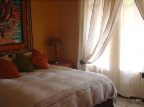 Villa Toscana Guesthouse